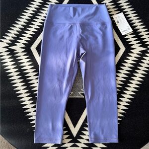 Athleta Transcend Capri - NWT